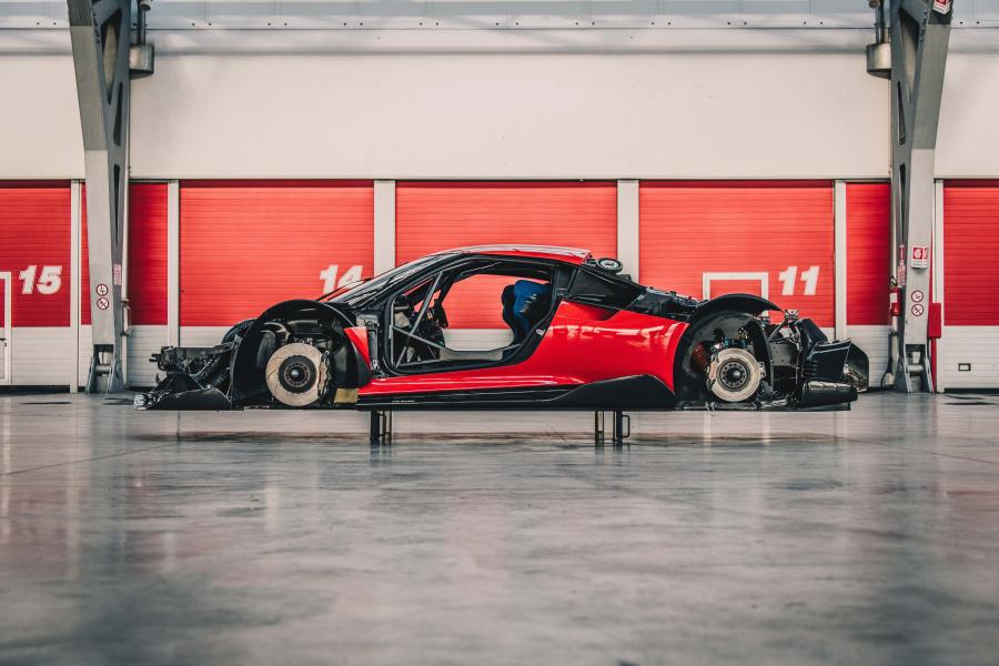 Детали создания Ferrari P80/C (4448) 2019 года  (фото 21 из 52)